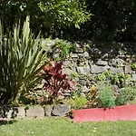 #areias 7 Feriehus Furnas (Azores)